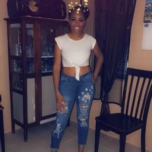 Meet your Posher, Elisha